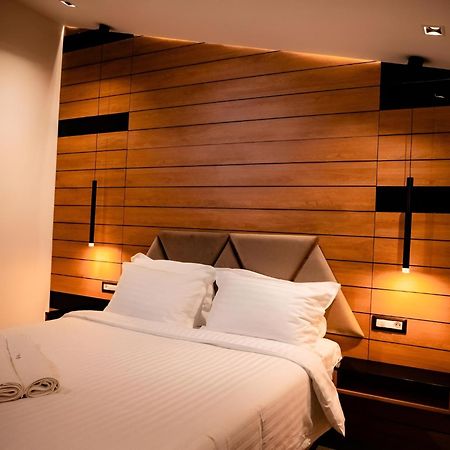 Hotel Goya Boutique Târgu Jiu Exteriér fotografie