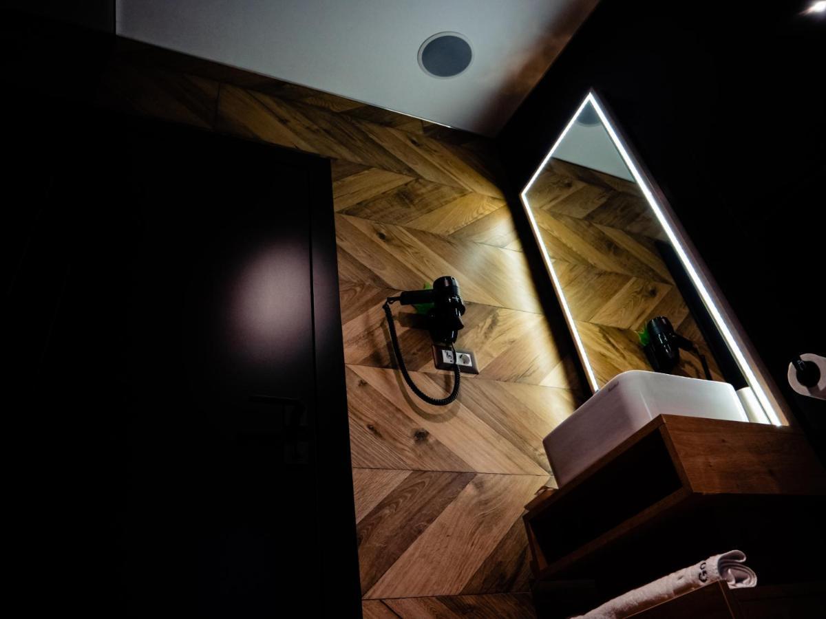 Hotel Goya Boutique Târgu Jiu Exteriér fotografie