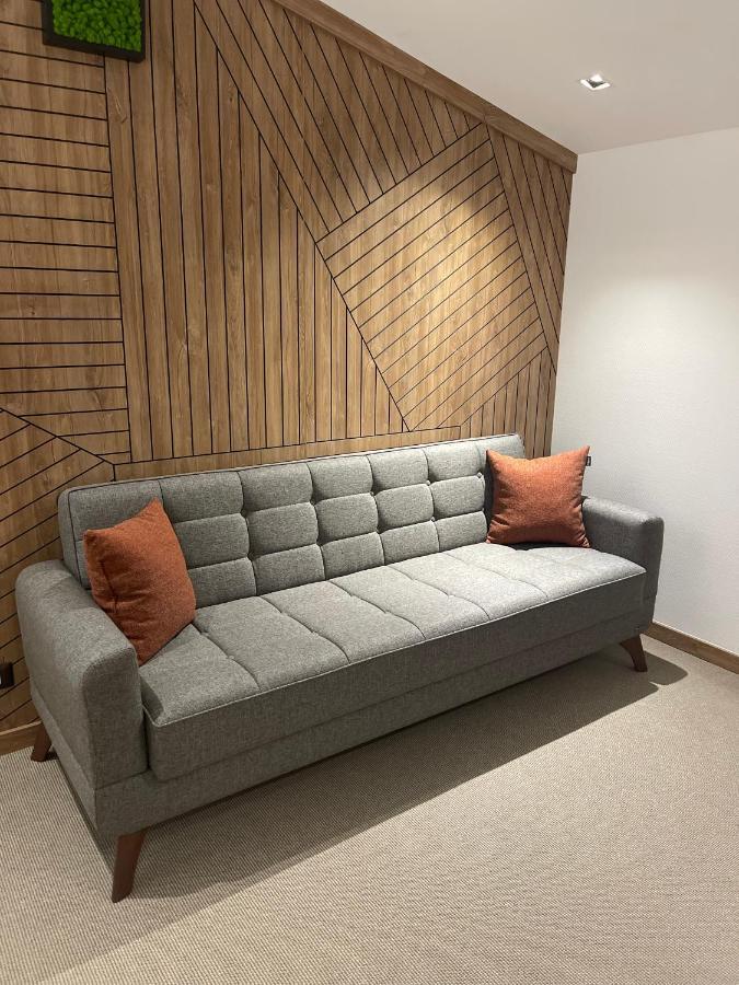 Hotel Goya Boutique Târgu Jiu Exteriér fotografie