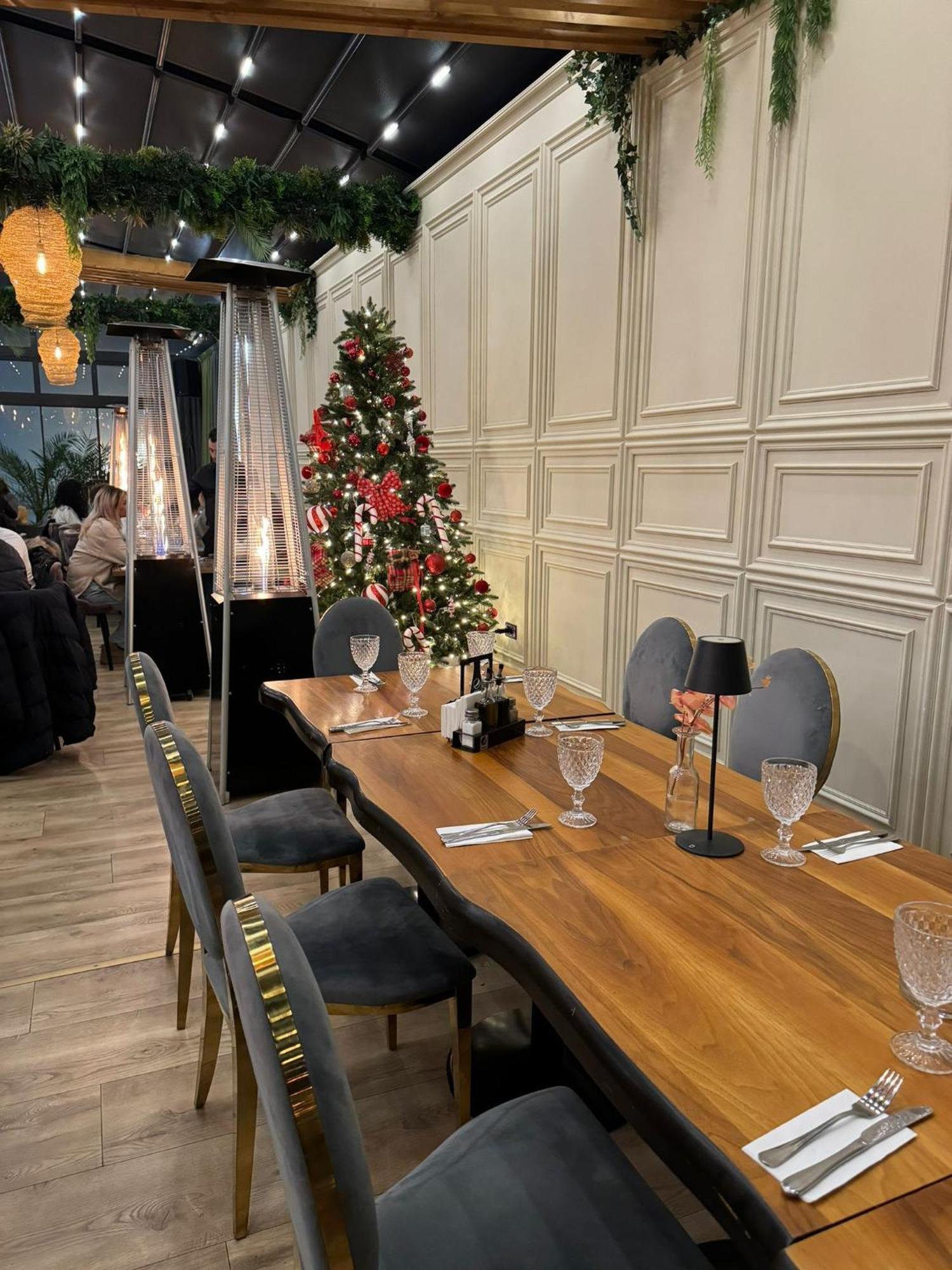 Hotel Goya Boutique Târgu Jiu Exteriér fotografie