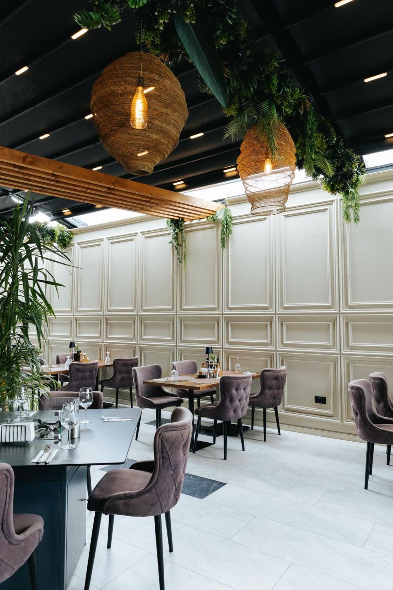 Hotel Goya Boutique Târgu Jiu Exteriér fotografie