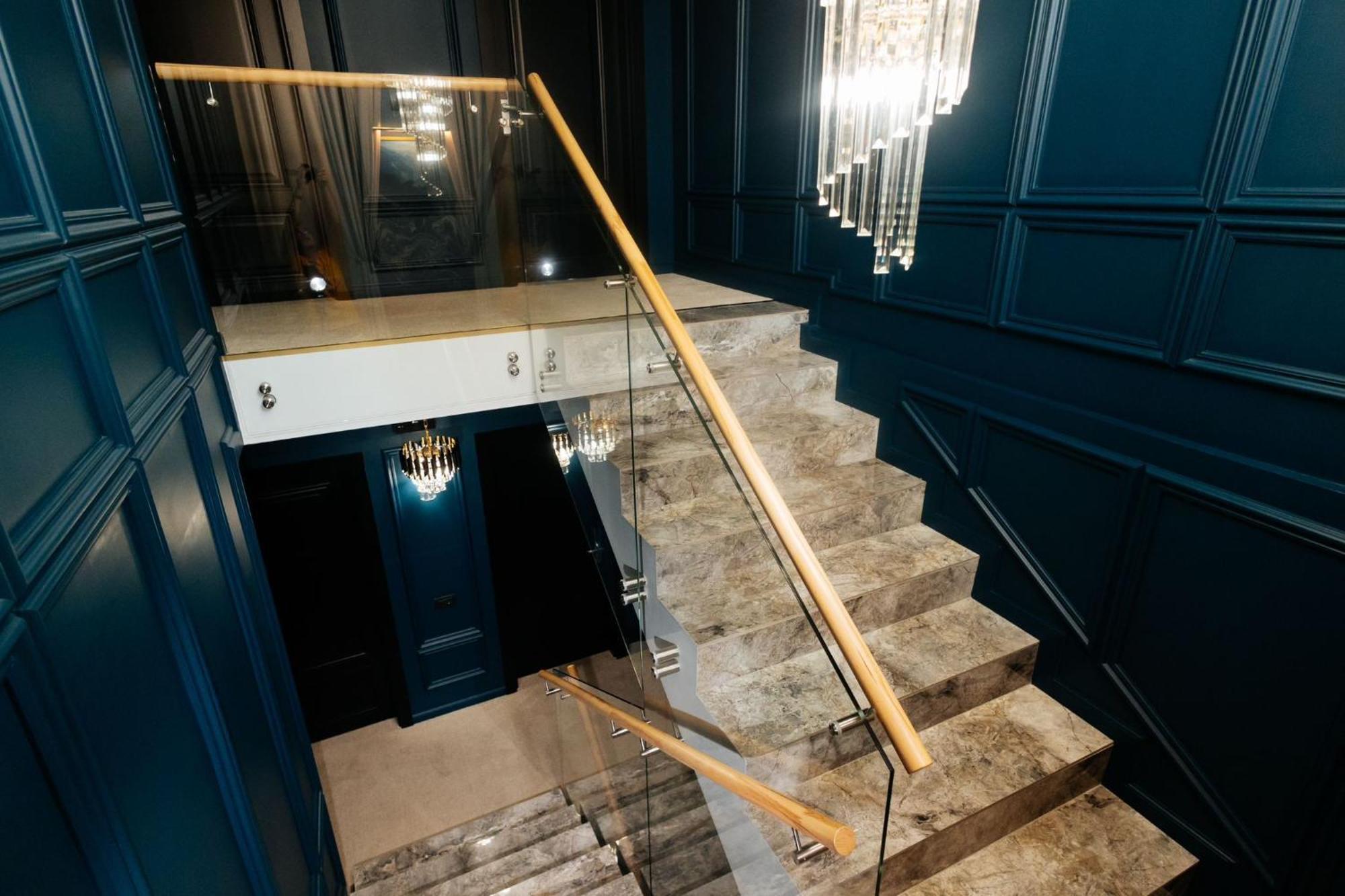 Hotel Goya Boutique Târgu Jiu Exteriér fotografie